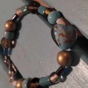 Women's bracelet